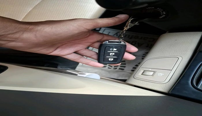 2015 Hyundai Eon ERA +, Petrol, Manual, 58,057 km, interior