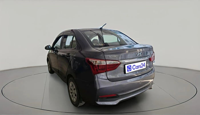 2017 Hyundai Xcent E+, Petrol, Manual, 80,974 km, exterior