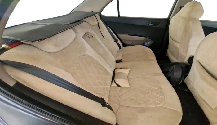 2017 Hyundai Xcent E+, Petrol, Manual, 80,974 km, interior