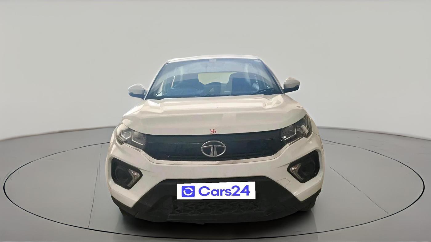 2022 Tata NEXON XE PETROL, Petrol, Manual, 38,538 km, exterior