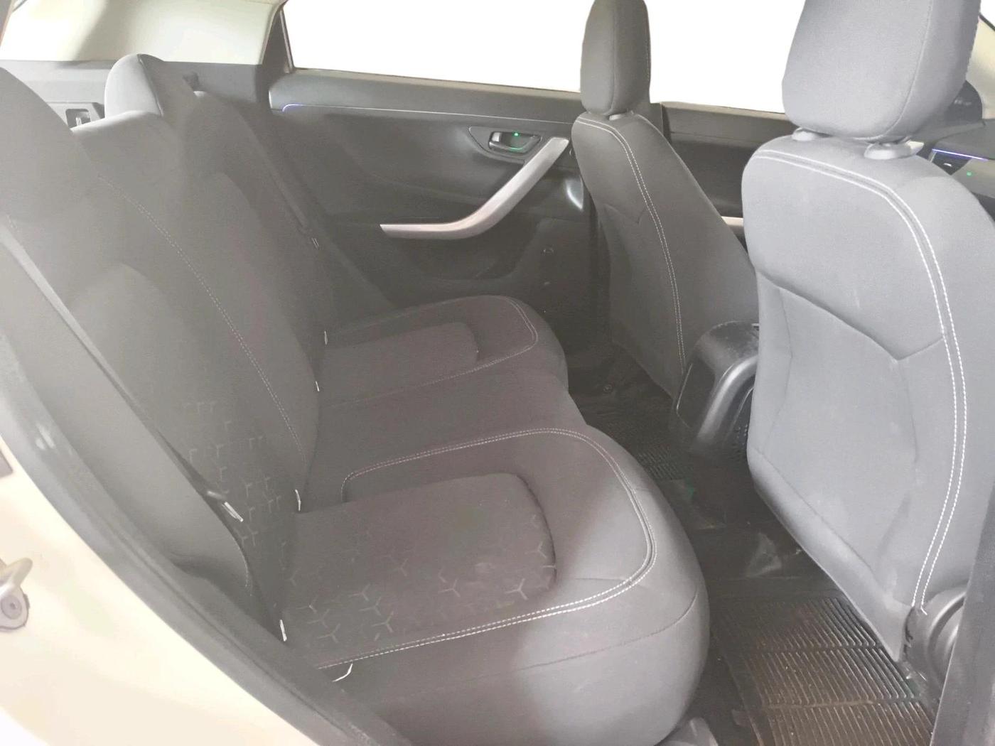 2022 Tata NEXON XE PETROL, Petrol, Manual, 38,538 km, interior
