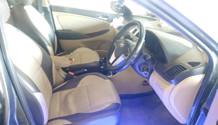 2012 Hyundai Verna FLUIDIC 1.6 VTVT, Petrol, Manual, 93,490 km, interior