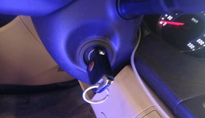 2012 Hyundai Verna FLUIDIC 1.6 VTVT, Petrol, Manual, 93,490 km, interior