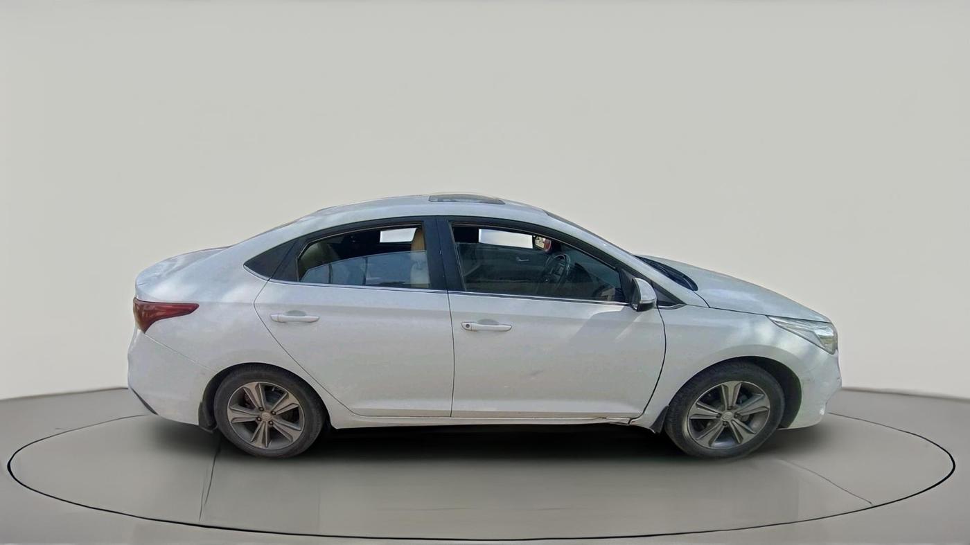 2018 Hyundai Verna 1.6 CRDI SX + AT, Diesel, Automatic, 87,071 km, exterior