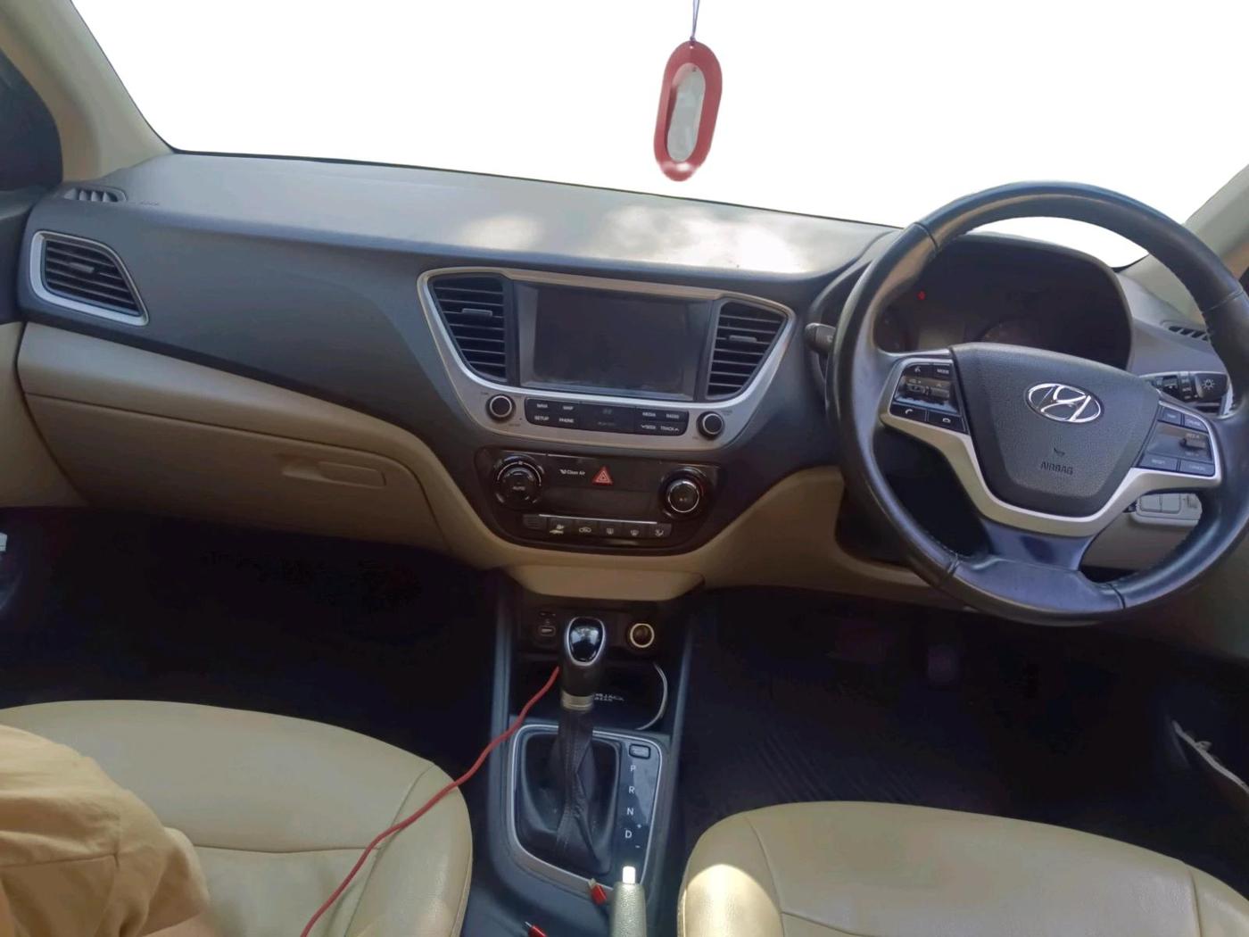 2018 Hyundai Verna 1.6 CRDI SX + AT, Diesel, Automatic, 87,071 km, interior