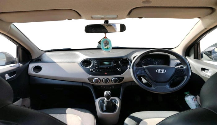 2015 Hyundai Grand i10 SPORTZ 1.2 KAPPA VTVT, Petrol, Manual, 64,815 km, interior