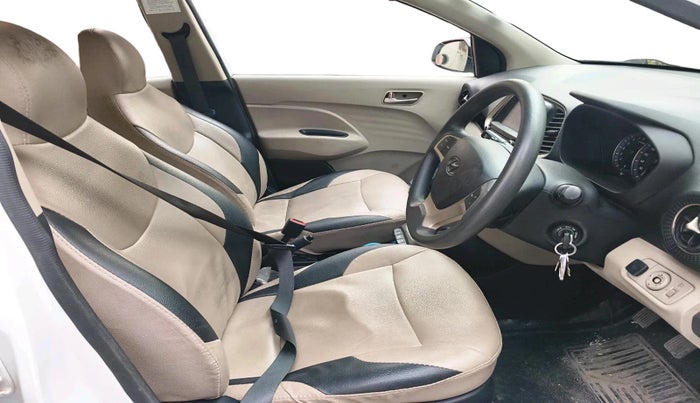 2019 Hyundai NEW SANTRO SPORTZ CNG, CNG, Manual, 88,573 km, interior