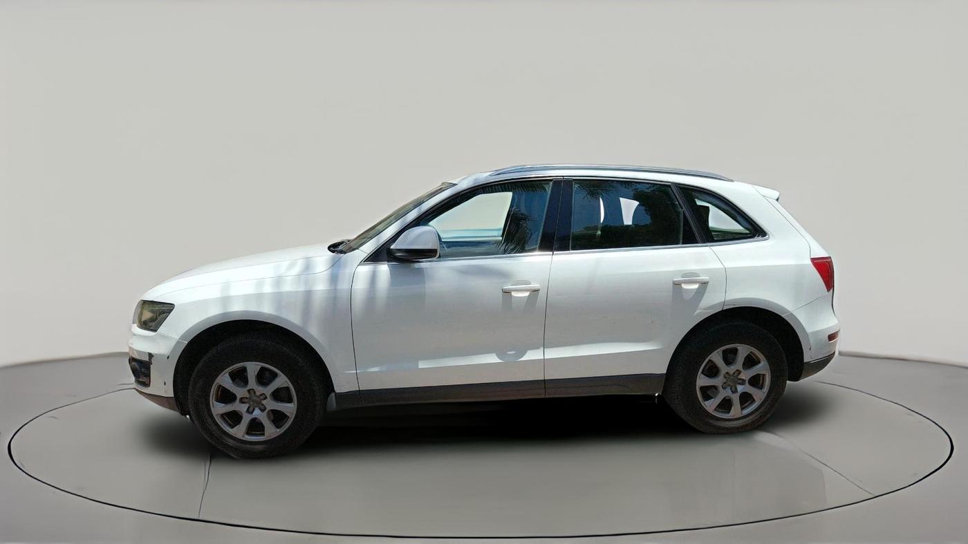 2012 Audi Q5 2.0 TDI QUATTRO, Diesel, Automatic, 1,73,629 km, exterior