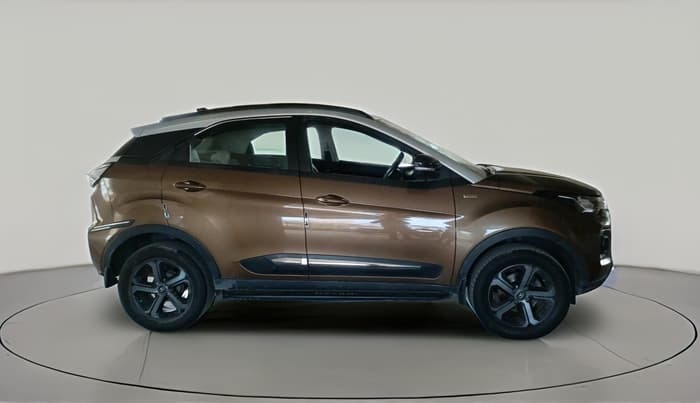 2022 Tata NEXON XZ PLUS (PREMIUM) PETROL JET, Petrol, Manual, 61,826 km, exterior