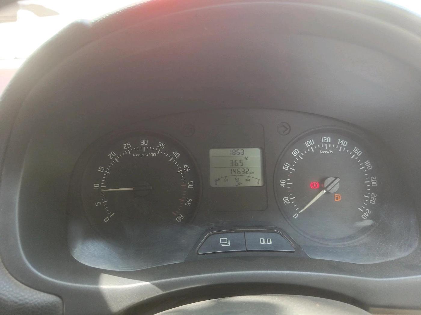 2012 Skoda Fabia AMBITION 1.2 TDI, Diesel, Manual, 74,632 km, interior