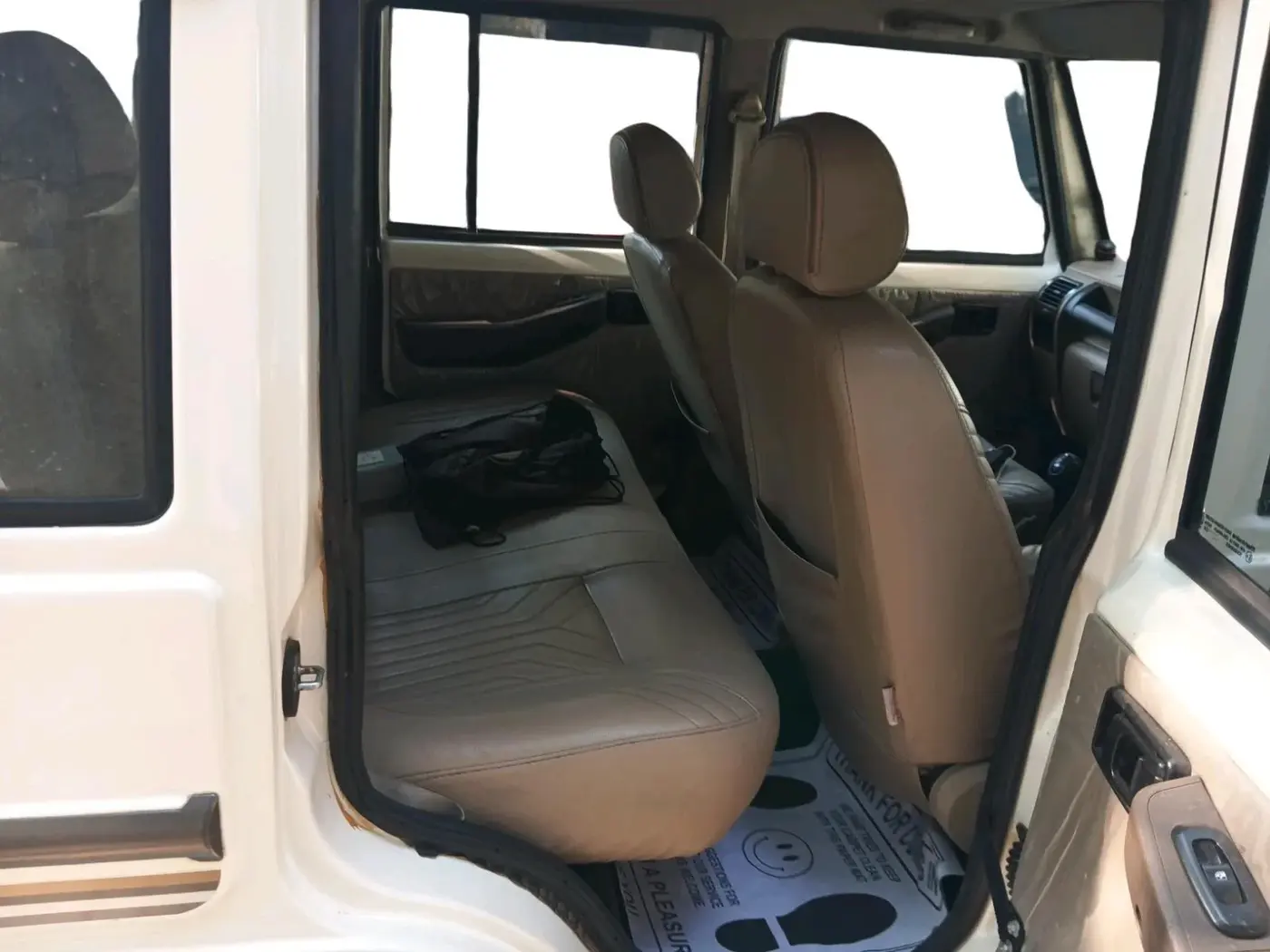 2021 Mahindra Bolero B6 (O), Diesel, Manual, 79,963 km, interior