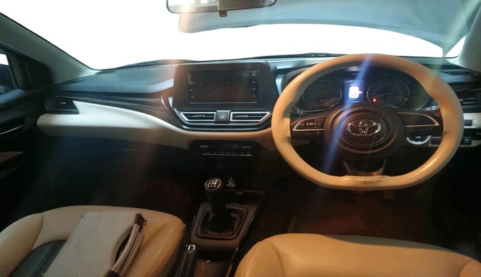 2024 Toyota Glanza G, Petrol, Manual, 15,655 km, interior