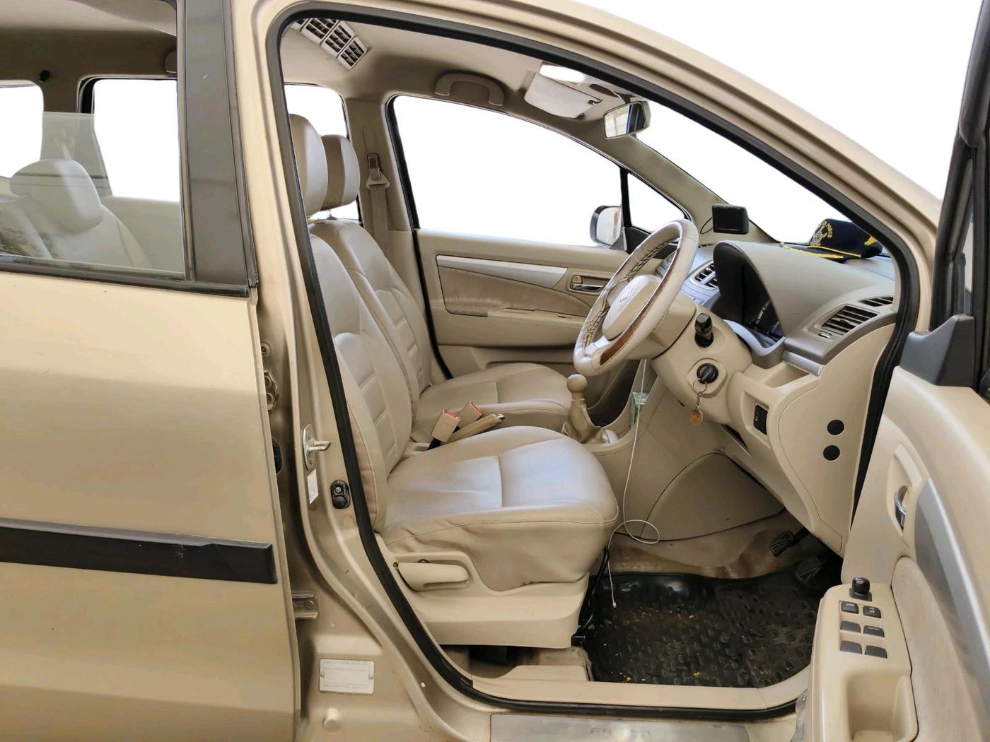 2012 Maruti Ertiga VDI, Diesel, Manual, 1,35,350 km, interior