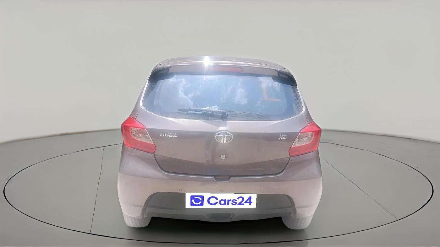 2017 Tata Tiago XZ PETROL, Petrol, Manual, 63,988 km, exterior