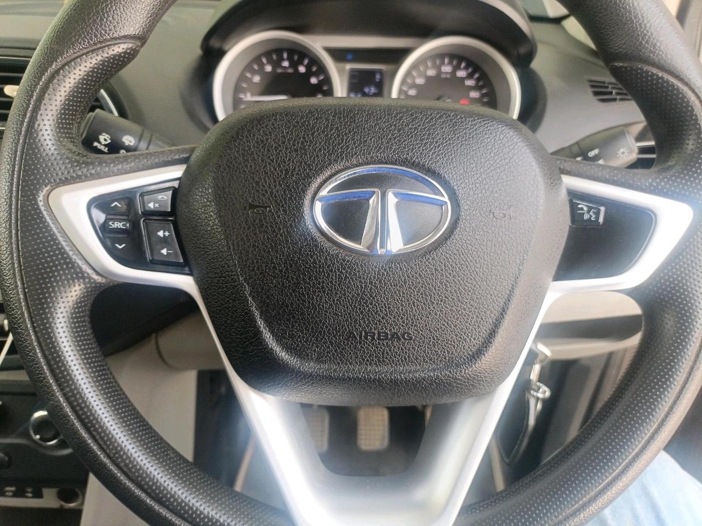 2017 Tata Tiago XZ PETROL, Petrol, Manual, 63,988 km, interior