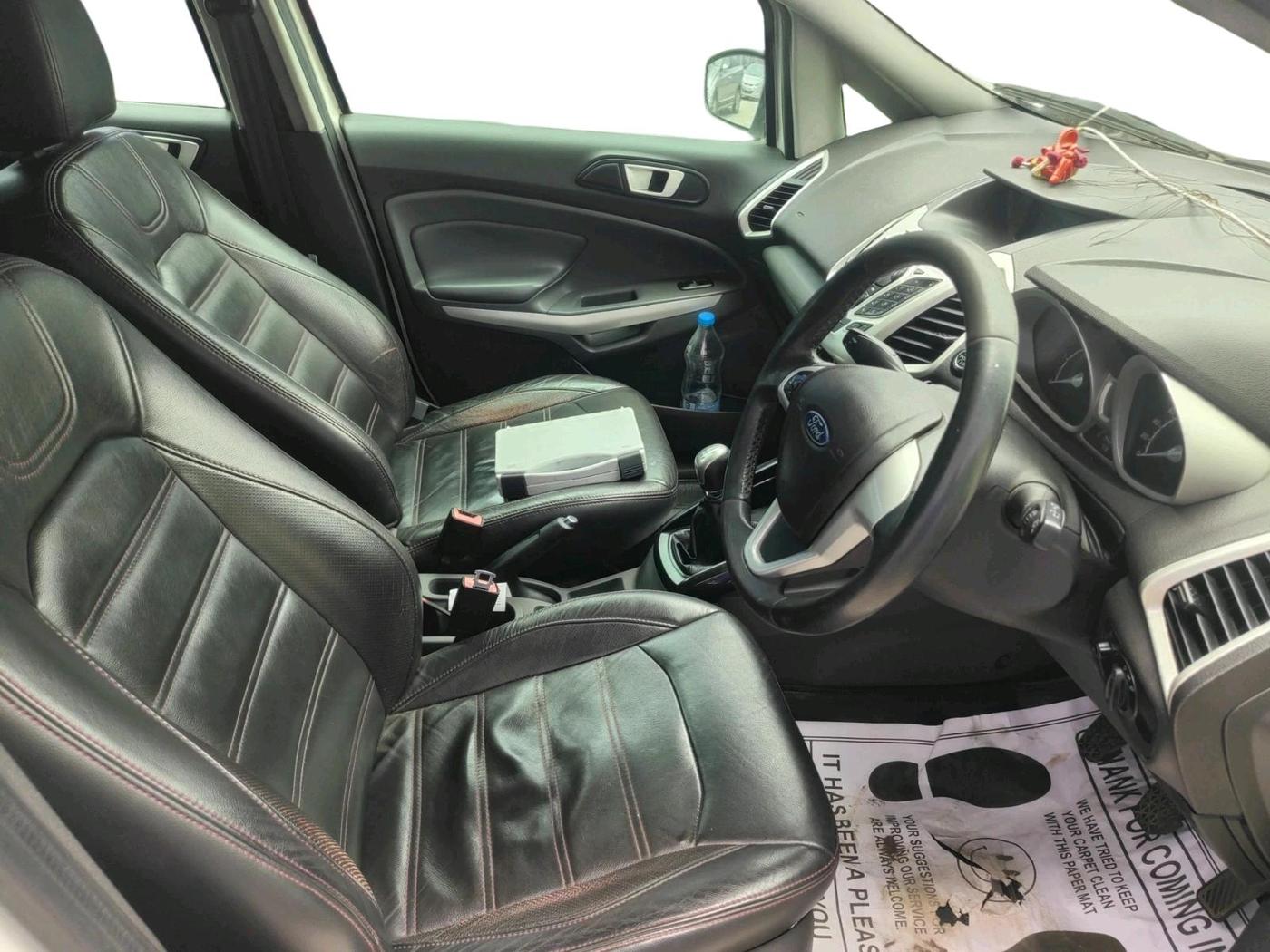 2014 Ford Ecosport TITANIUM 1.5L DIESEL (OPT), Diesel, Manual, 1,57,501 km, interior