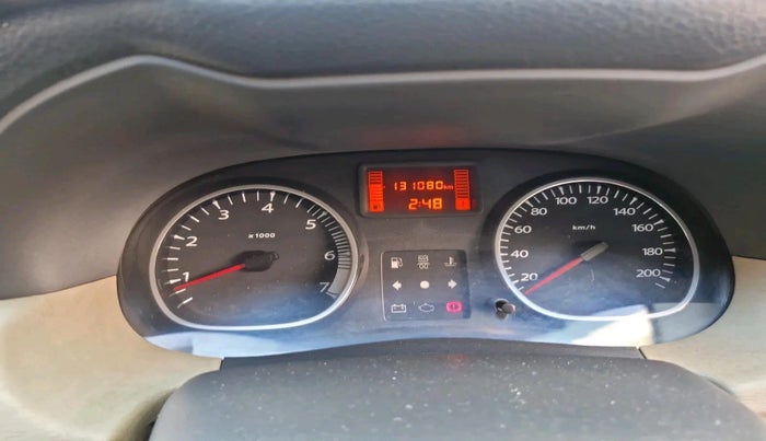 2013 Renault Duster 110 PS RXZ DIESEL, Diesel, Manual, 1,31,080 km, interior