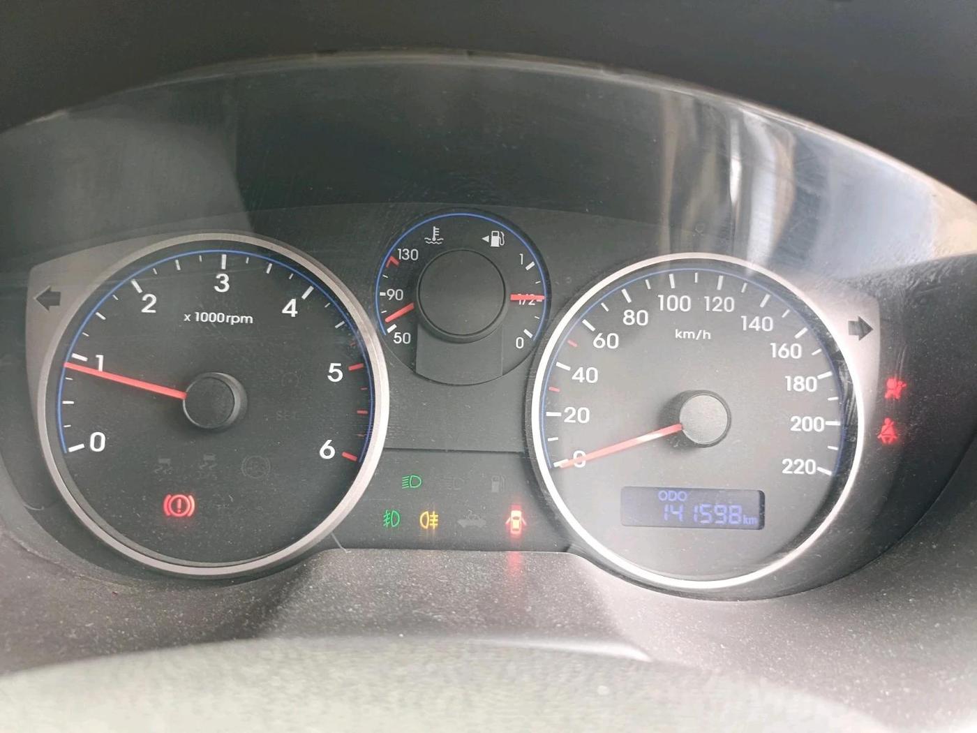 2013 Hyundai i20 SPORTZ 1.4 CRDI, Diesel, Manual, 1,41,599 km, interior