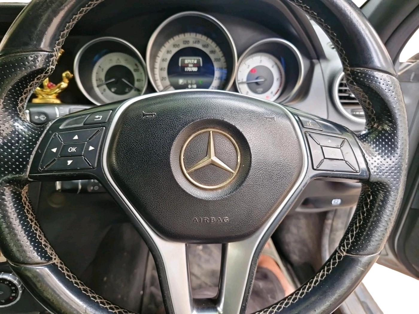 2013 Mercedes Benz C Class C220 CDI ELEGANCE, Diesel, Automatic, 1,75,780 km, interior
