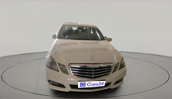 2009 Mercedes Benz E Class E 350 AVANTGARDE, Diesel, Automatic, 1,37,931 km, exterior