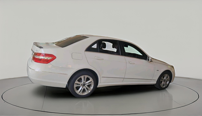 2009 Mercedes Benz E Class E 350 AVANTGARDE, Diesel, Automatic, 1,37,931 km, exterior