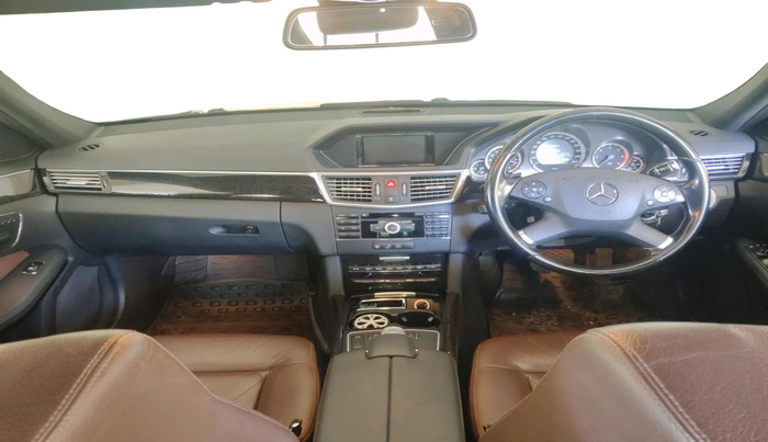 2009 Mercedes Benz E Class E 350 AVANTGARDE, Diesel, Automatic, 1,37,931 km, interior