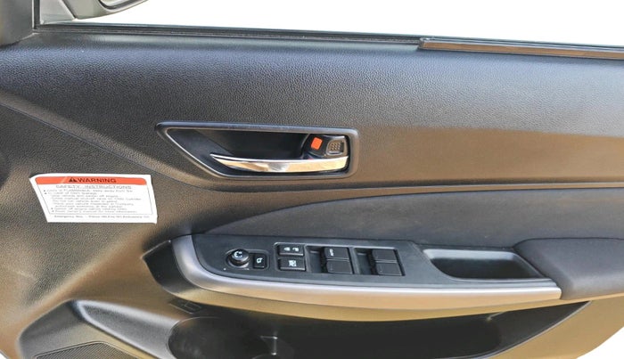 2024 Maruti Swift ZXI CNG, CNG, Manual, 25,000 km, interior