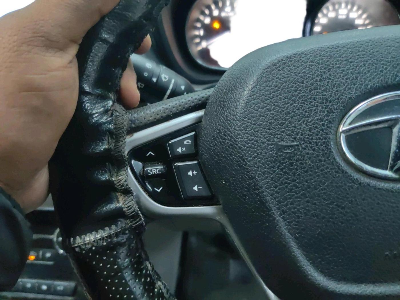 2018 Tata NEXON XZA PLUS PETROL DUAL TONE, Petrol, Automatic, 66,186 km, interior