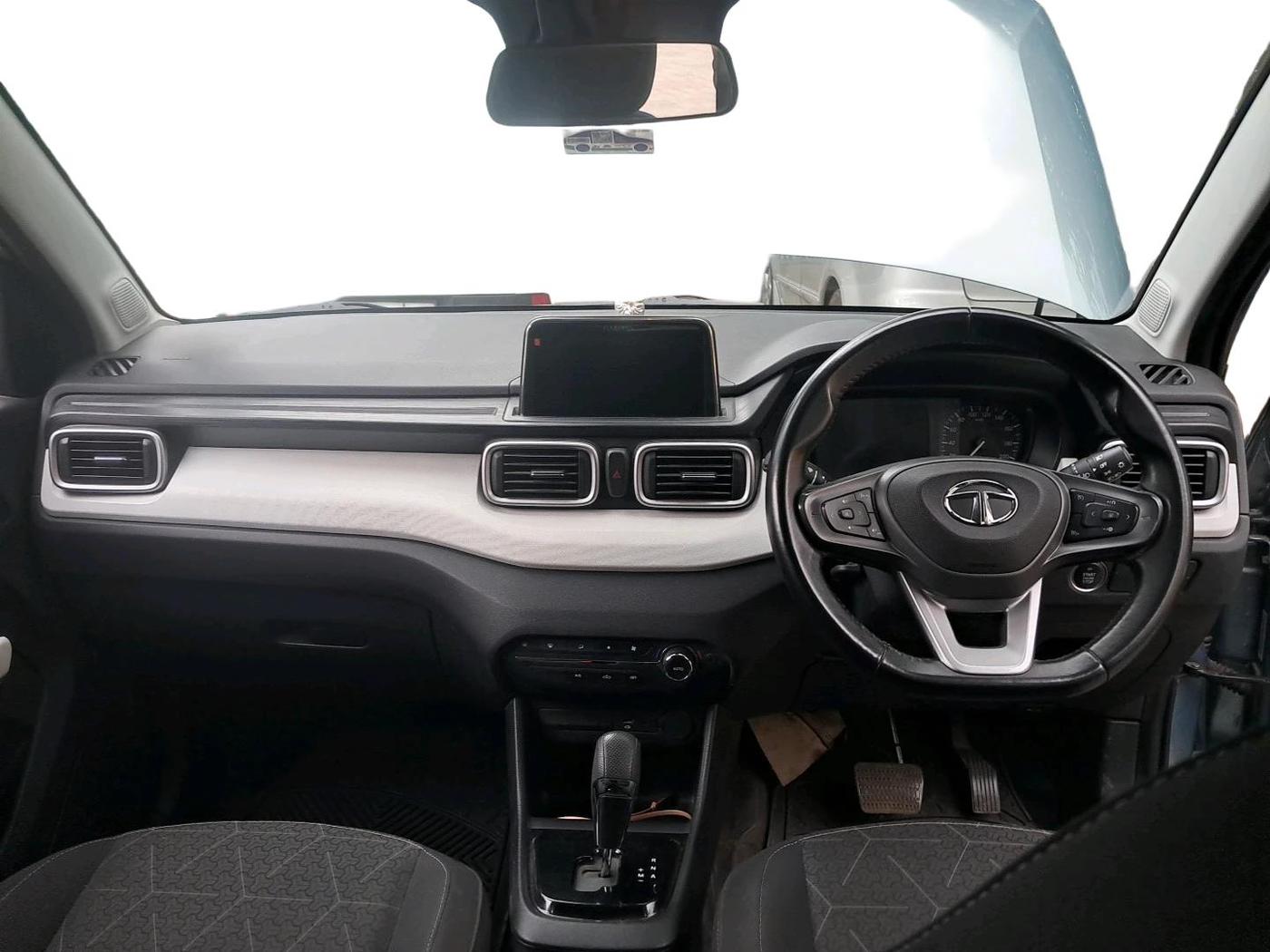 2021 Tata PUNCH CREATIVE  AMT, Petrol, Automatic, 37,362 km, interior