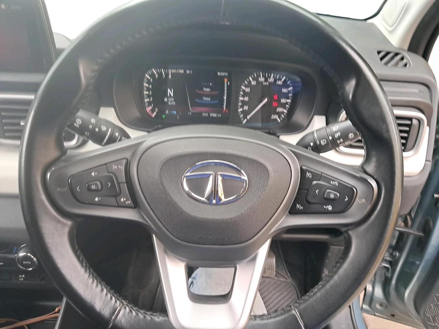 2021 Tata PUNCH CREATIVE  AMT, Petrol, Automatic, 37,362 km, interior