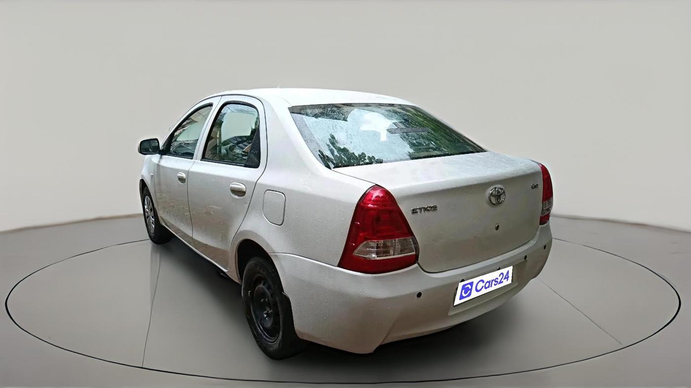 2017 Toyota Etios GD, Diesel, Manual, 1,47,402 km, exterior