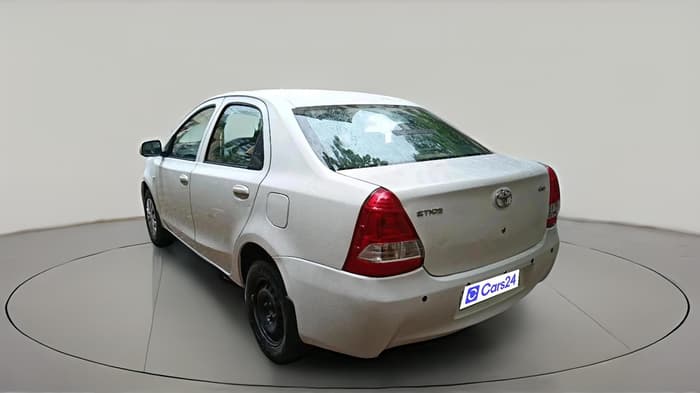 2017 Toyota Etios GD, Diesel, Manual, 1,47,402 km, exterior