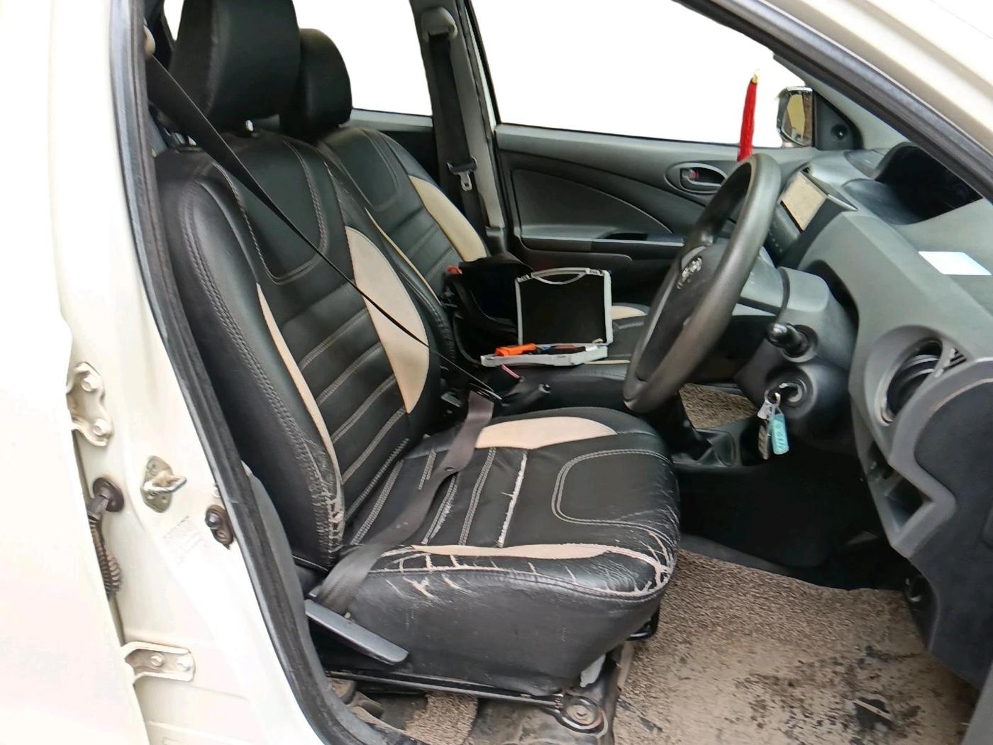 2017 Toyota Etios GD, Diesel, Manual, 1,47,402 km, interior