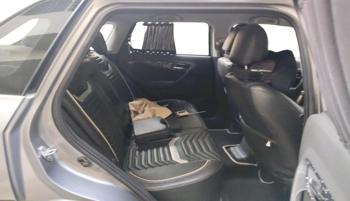 2017 Maruti Vitara Brezza ZDI, Diesel, Manual, 2,09,197 km, interior