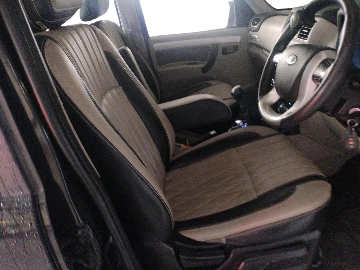 2016 Mahindra Scorpio S10 2WD INTELLI-HYBRID, Diesel, Manual, 1,00,939 km, interior