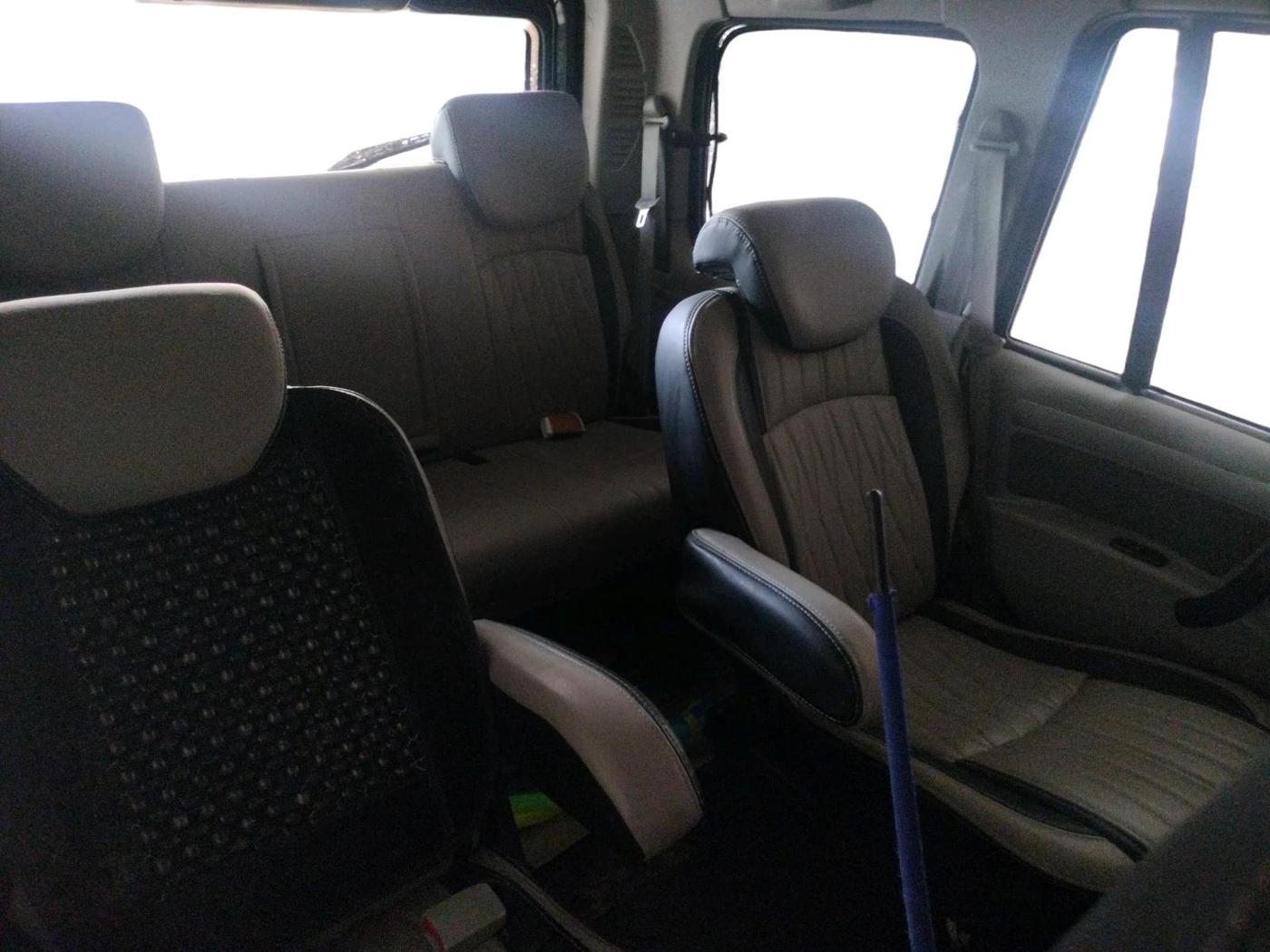 2016 Mahindra Scorpio S10 2WD INTELLI-HYBRID, Diesel, Manual, 1,00,939 km, interior