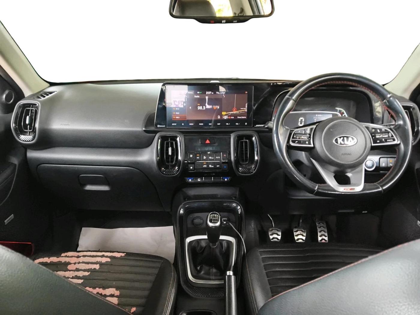 2021 KIA SONET GTX PLUS 1.5, Diesel, Manual, 1,56,206 km, interior