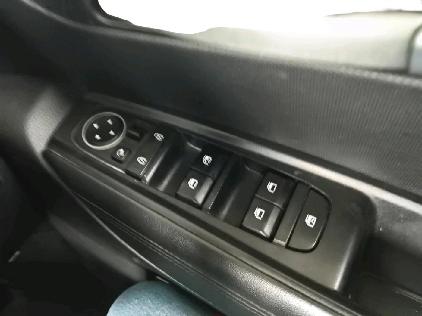 2021 KIA SONET GTX PLUS 1.5, Diesel, Manual, 1,56,206 km, interior