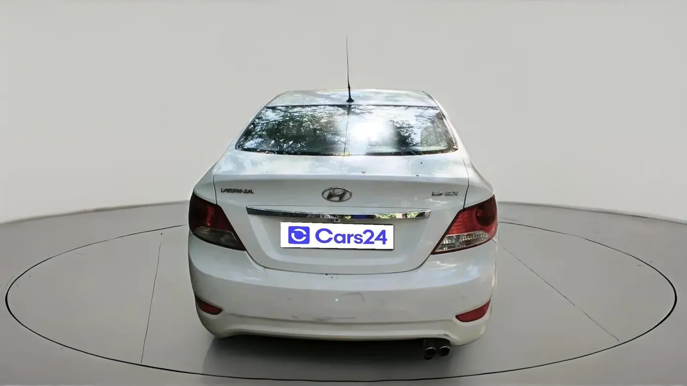 2014 Hyundai Verna FLUIDIC 1.6 VTVT SX, Petrol, Manual, 87,894 km, exterior
