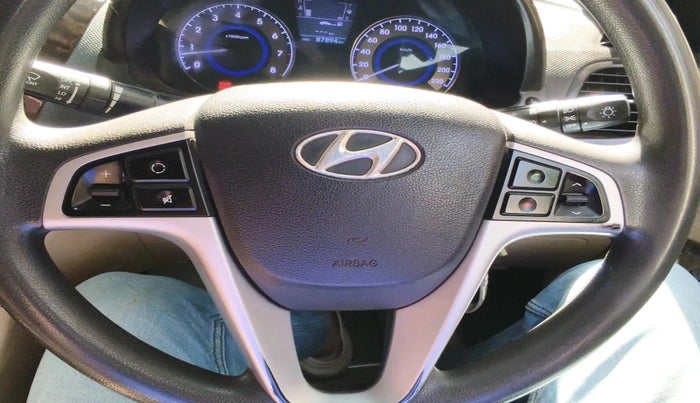 2014 Hyundai Verna FLUIDIC 1.6 VTVT SX, Petrol, Manual, 87,894 km, interior