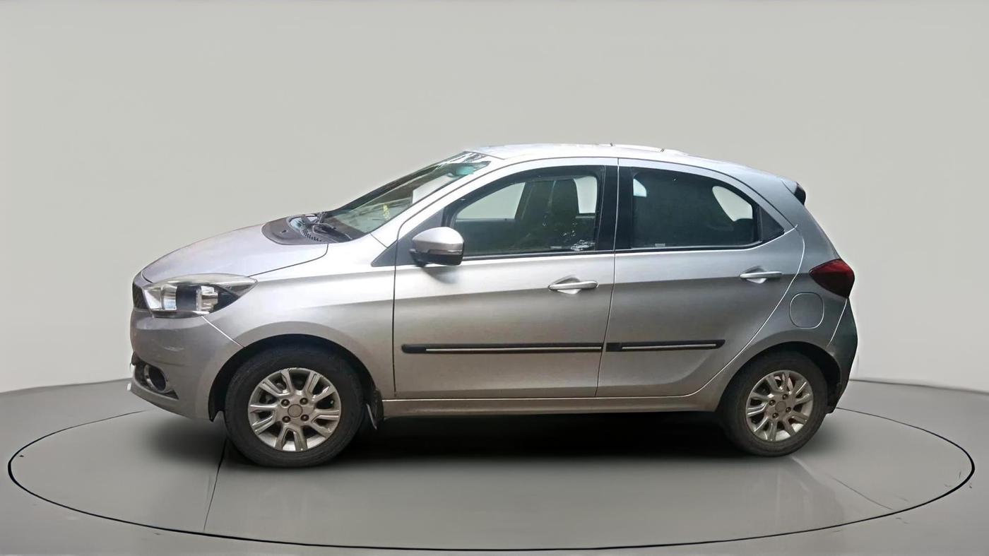 2017 Tata Tiago XZA PETROL, Petrol, Automatic, 54,052 km, exterior