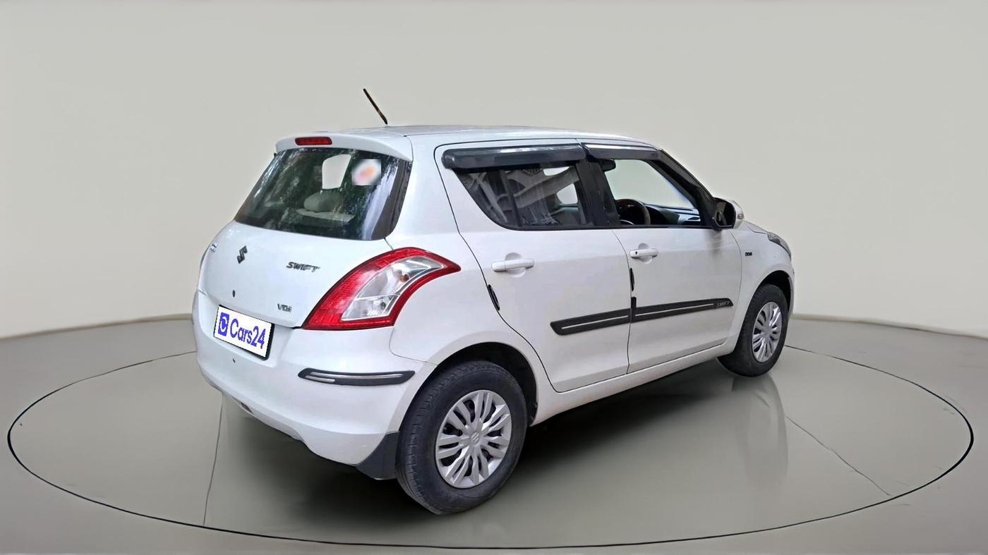 2017 Maruti Swift VDI, Diesel, Manual, 1,05,194 km, exterior