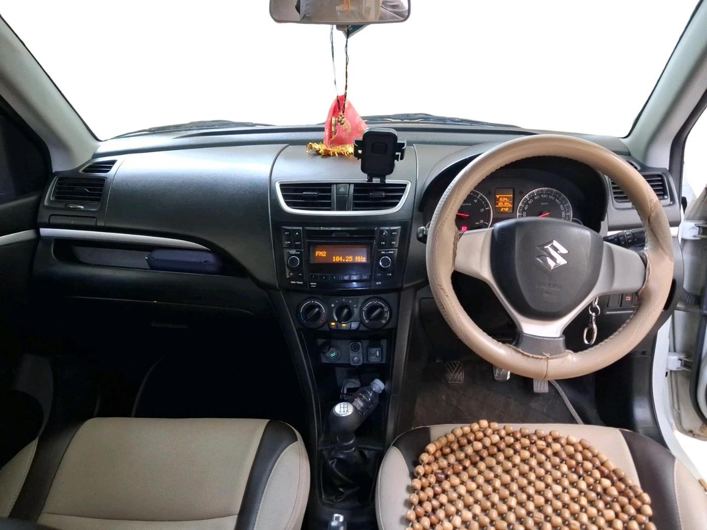 2017 Maruti Swift VDI, Diesel, Manual, 1,05,194 km, interior