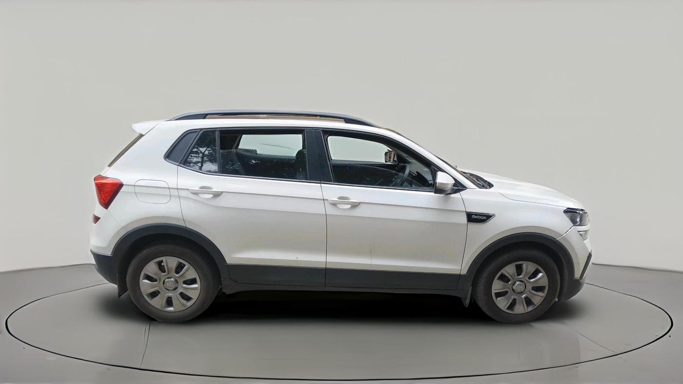 2022 Skoda KUSHAQ ACTIVE 1.0L TSI MT, Petrol, Manual, 34,766 km, exterior