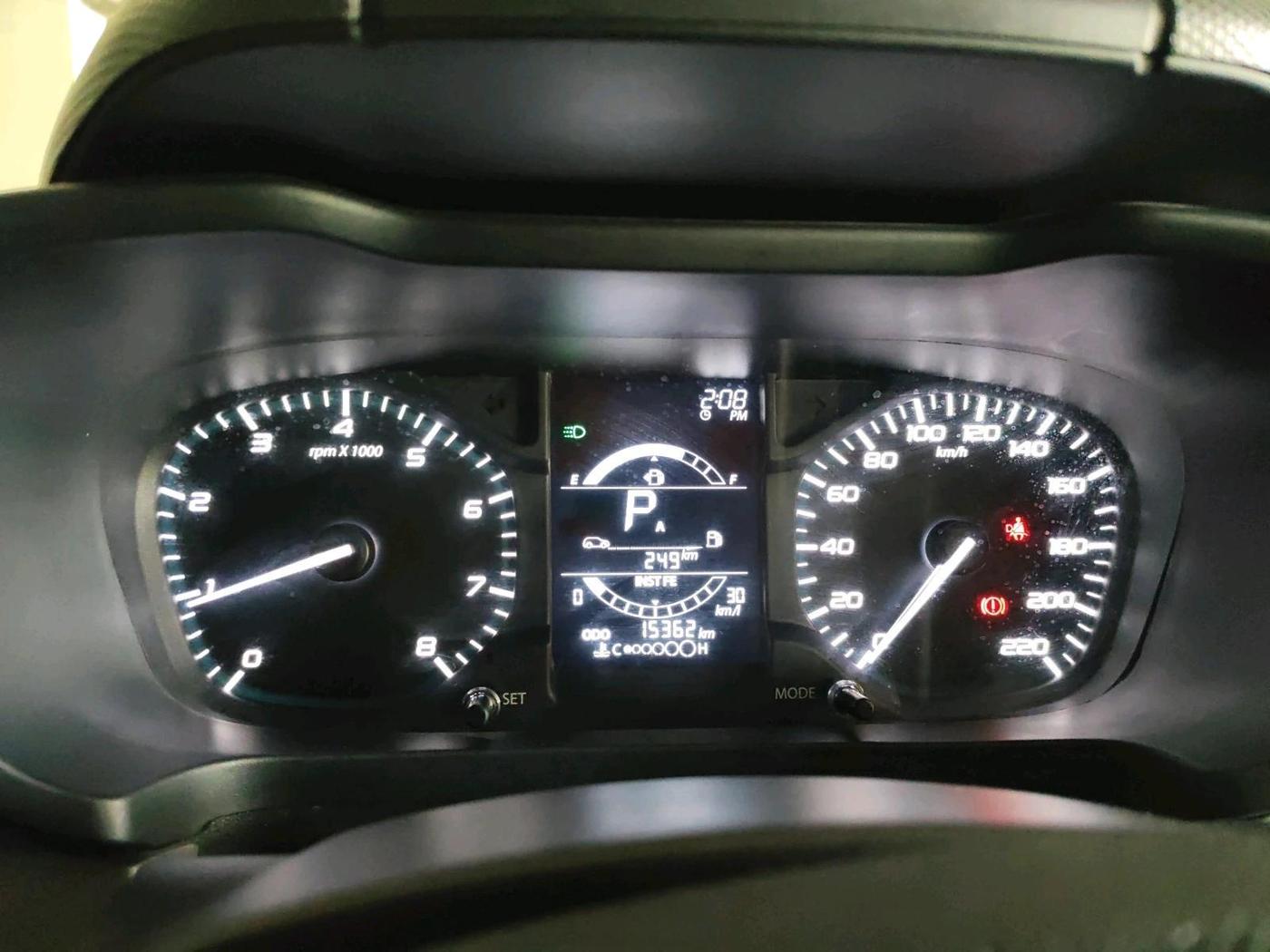 2022 Tata ALTROZ XTA, Petrol, Automatic, 15,362 km, interior