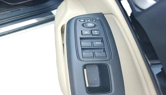 2020 Honda Amaze 1.2L I-VTEC VX, Petrol, Manual, 17,274 km, interior