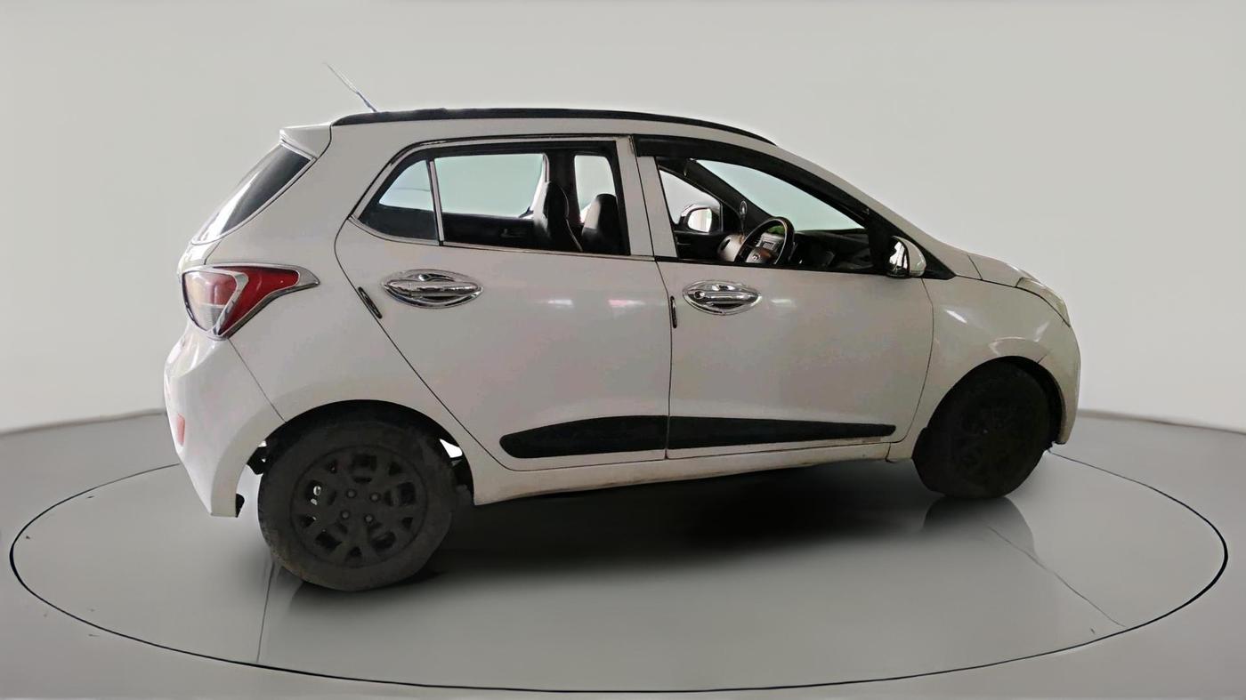 2016 Hyundai Grand i10 SPORTZ 1.2 KAPPA VTVT, Petrol, Manual, 60,145 km, exterior