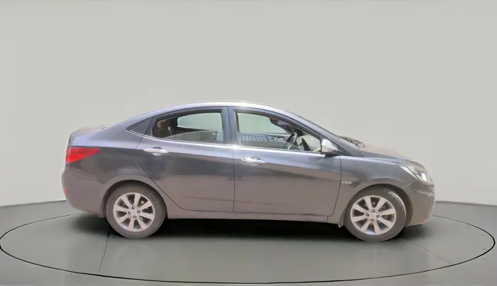 2013 Hyundai Verna FLUIDIC 1.6 CRDI SX, Diesel, Manual, 39,326 km, exterior