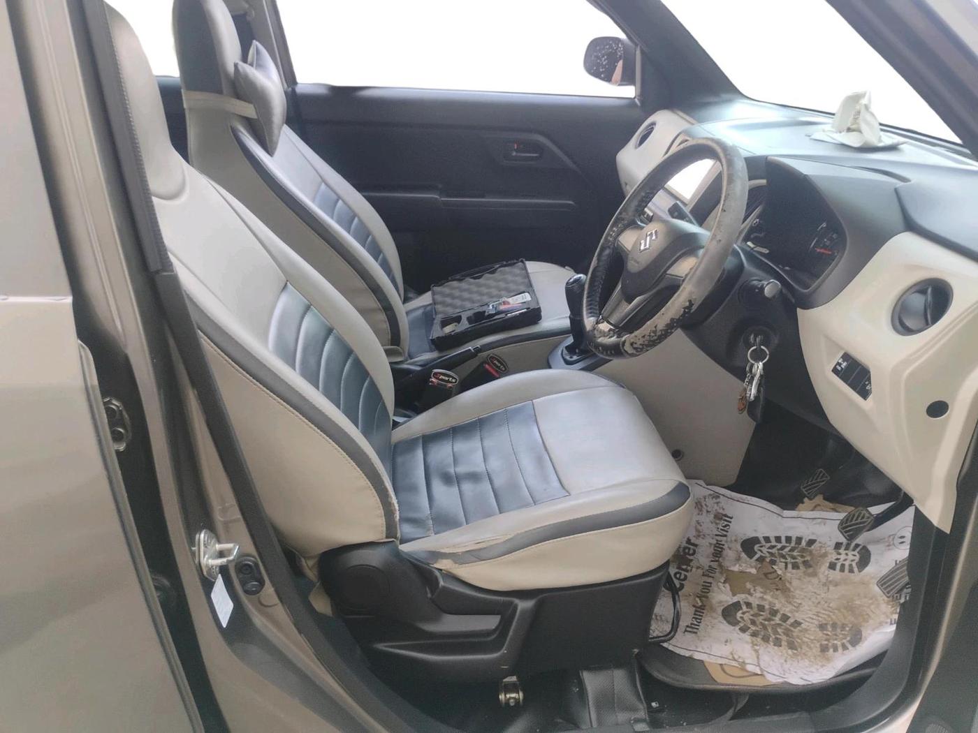 2019 Maruti New Wagon-R LXI CNG 1.0, CNG, Manual, 1,03,698 km, interior
