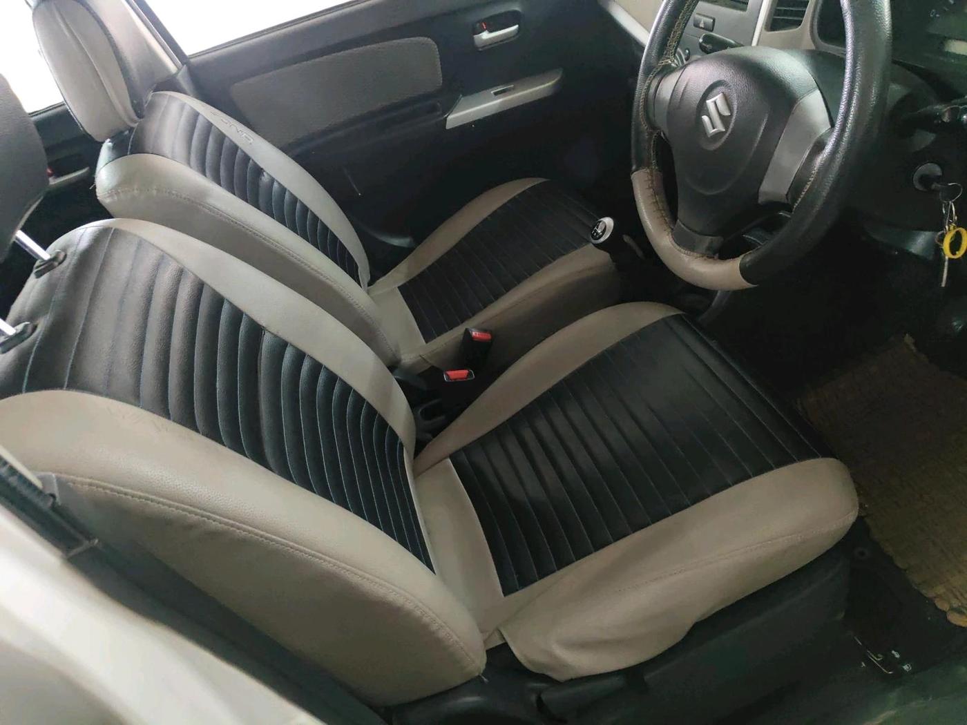 2015 Maruti Wagon R 1.0 LXI, Petrol, Manual, 77,049 km, interior